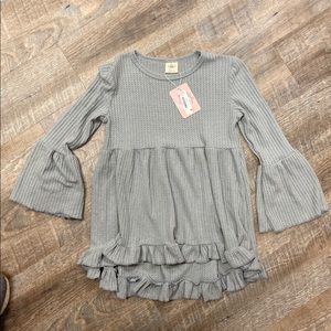 Gray baby doll top by ML kids